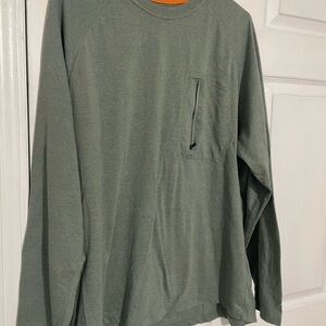 Men's Ridgecut Long-Sleeve Textured Crew with Zipper Chest Pocket - Sage Green